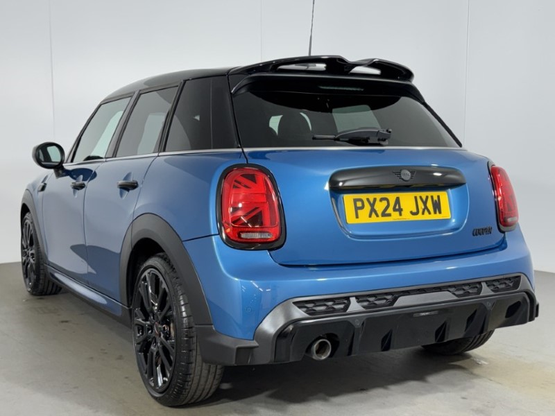 2024 (24) MINI HATCHBACK 1.5 Cooper Sport Premium 5dr Auto