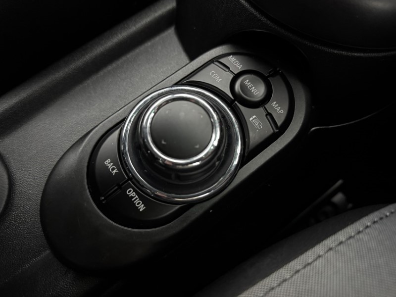 2024 (24) MINI HATCHBACK 1.5 Cooper Sport Premium 5dr Auto 5207602