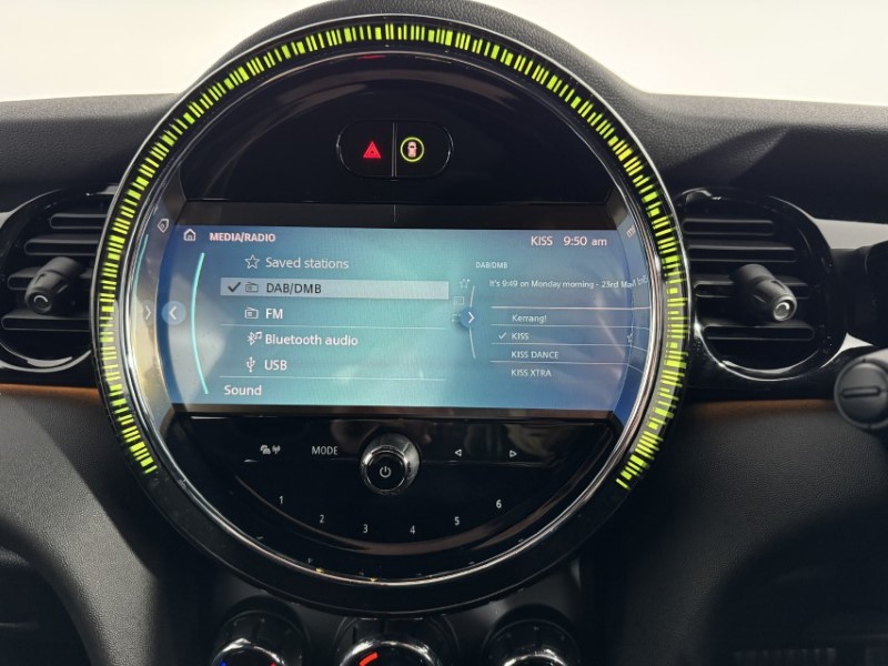 2024 (24) MINI HATCHBACK 1.5 Cooper Sport Premium 5dr Auto 5207594