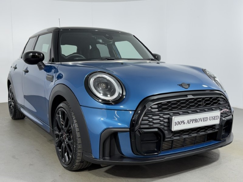 2024 (24) MINI HATCHBACK 1.5 Cooper Sport Premium 5dr Auto