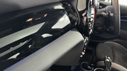 2024 (73) MINI HATCHBACK 2.0 Cooper S Sport 5dr Auto 5181181