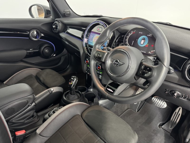 2024 (73) MINI HATCHBACK 2.0 Cooper S Sport 5dr Auto 5181148