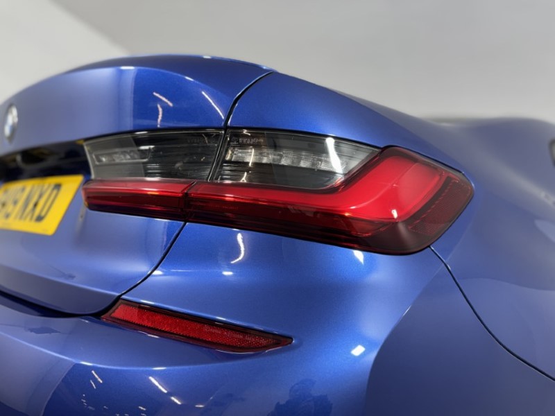 2019 (19) BMW 3 SERIES 320i M Sport 4dr Step Auto 5240168