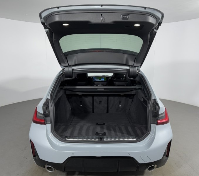 2024 (74) BMW 3 SERIES 320i M Sport 5dr Step Auto 5276312