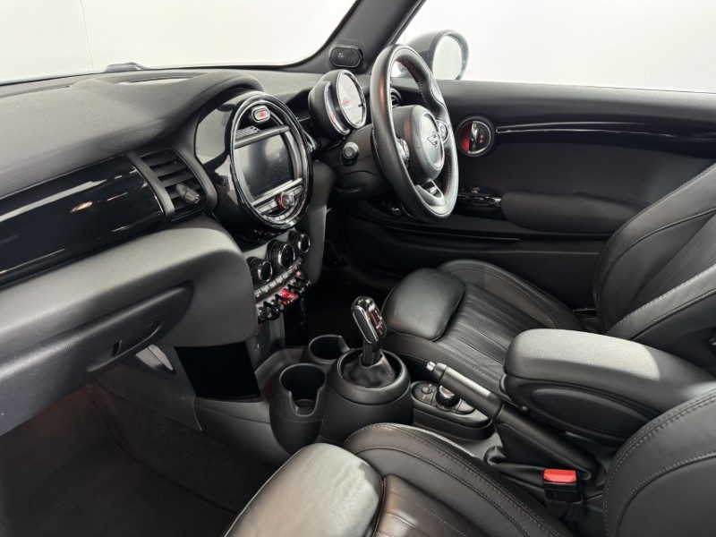 2019 (19) MINI HATCHBACK 2.0 John Cooper Works II 3dr Auto [8 Speed] 5202470