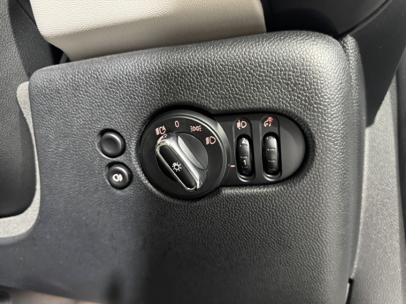 2021 (71) MINI HATCHBACK 1.5 One Classic 5dr 5254427