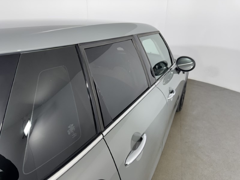 2021 (71) MINI HATCHBACK 1.5 One Classic 5dr 5254451