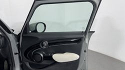 2021 (71) MINI HATCHBACK 1.5 One Classic 5dr 5254425