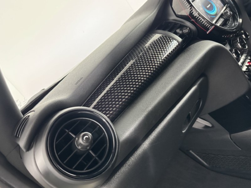 2017 (17) MINI HATCHBACK 2.0 John Cooper Works 3dr Auto 5274427