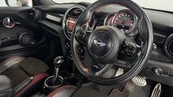 2017 (17) MINI HATCHBACK 2.0 John Cooper Works 3dr Auto 5274410