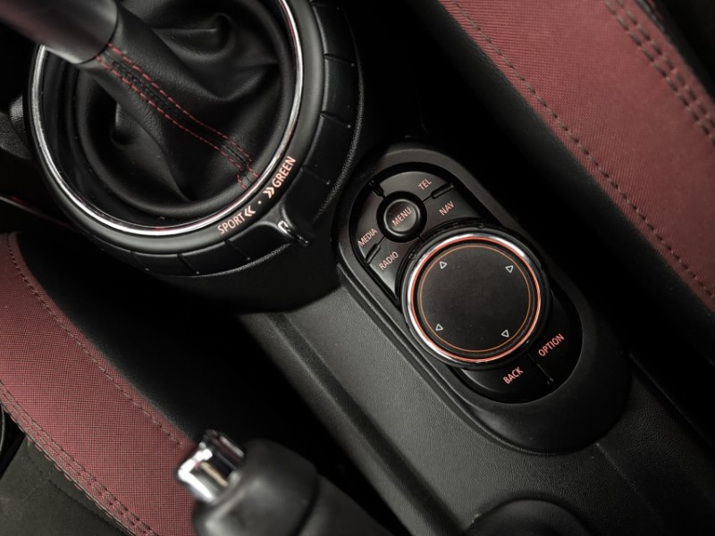 2017 (17) MINI HATCHBACK 2.0 John Cooper Works 3dr Auto 5274407