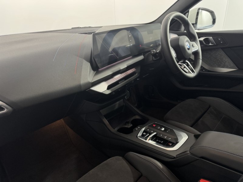 2025 (75) BMW 2 SERIES 220 M Sport 4dr Step Auto 5218002