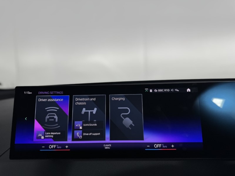 2022 (72) BMW iX 240kW xDrive40 M Sport Edition 76.6kWh 5dr Auto 5193749