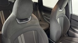 2020 (20) MINI CLUBMAN 1.5 Cooper Sport 6dr 5298076