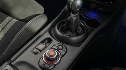 2020 (20) MINI CLUBMAN 1.5 Cooper Sport 6dr 5298055