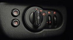 2020 (20) MINI CLUBMAN 1.5 Cooper Sport 6dr 5298064