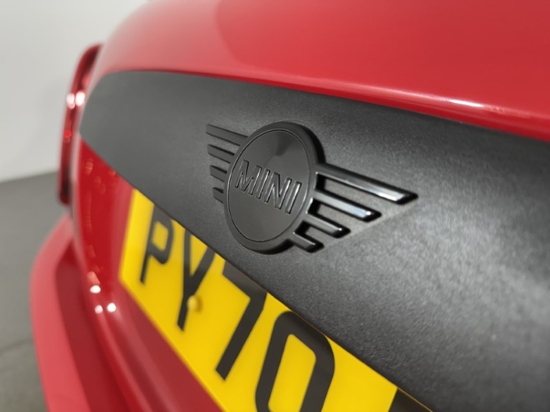2020 (70) MINI HATCHBACK 1.5 One Classic II 3dr 5287098