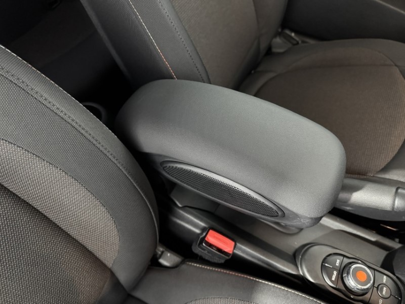 2020 (70) MINI HATCHBACK 1.5 One Classic II 3dr 5287093