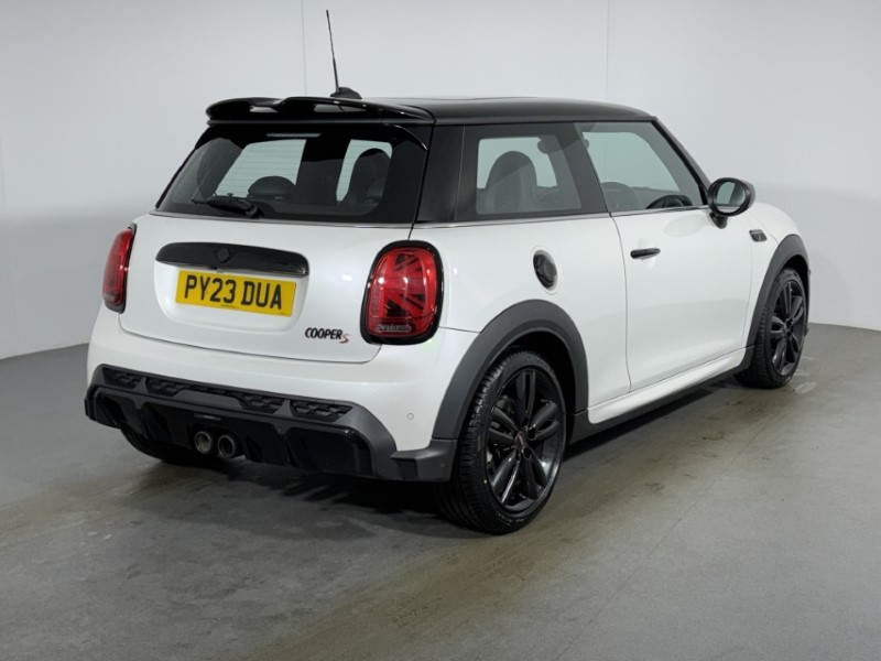 2023 (23) MINI HATCHBACK 2.0 Cooper S Sport Premium Plus 5dr Auto 5244602