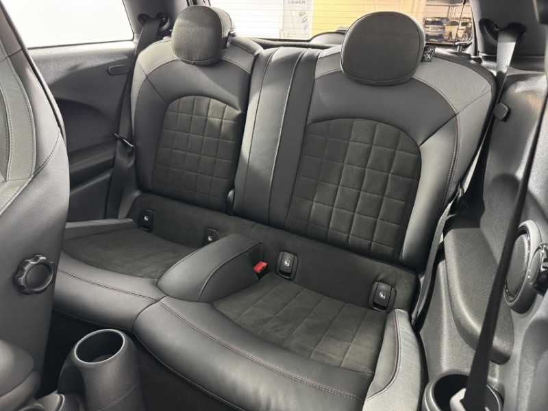 2023 (23) MINI HATCHBACK 2.0 Cooper S Sport Premium Plus 5dr Auto 5244551