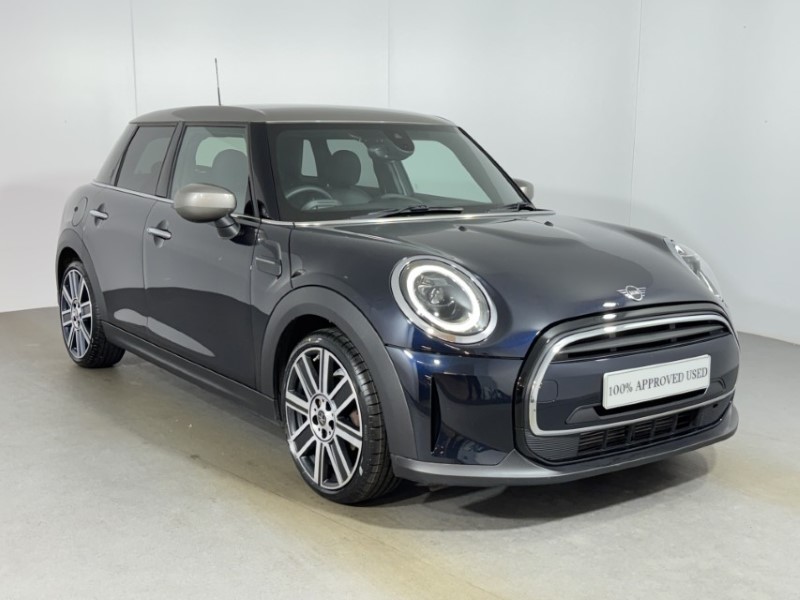 2023 (23) MINI HATCHBACK 1.5 Cooper Exclusive 5dr