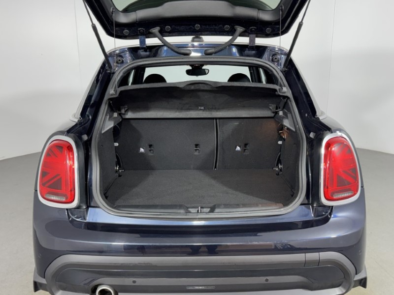 2023 (23) MINI HATCHBACK 1.5 Cooper Exclusive 5dr 5202910