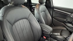2023 (23) MINI HATCHBACK 1.5 Cooper Exclusive 5dr 5202888