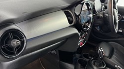 2023 (23) MINI HATCHBACK 1.5 Cooper Exclusive 5dr 5202927