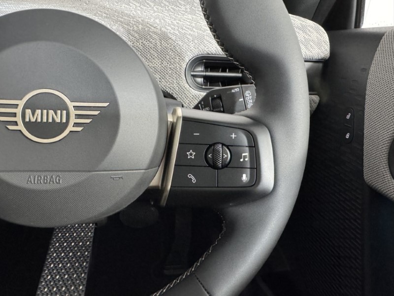 2025 (75) MINI COOPER 2.0 S Exclusive 3dr Auto 5277746