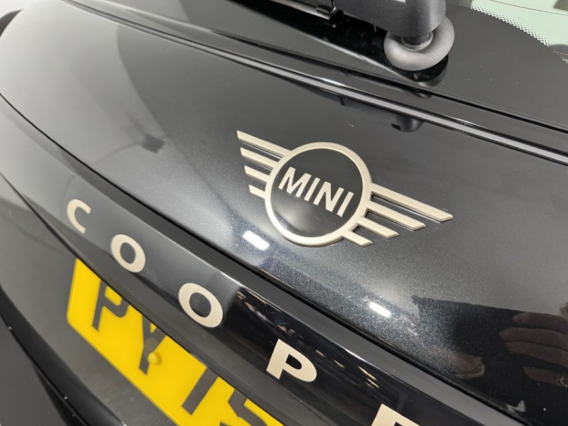 2025 (75) MINI COOPER 2.0 S Exclusive 3dr Auto 5277779