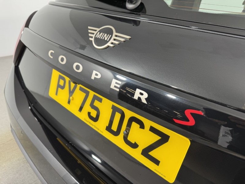2025 (75) MINI COOPER 2.0 S Exclusive 3dr Auto 5277778