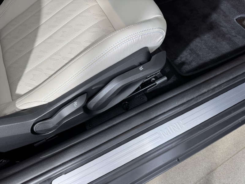 2025 (75) MINI COOPER 2.0 S Exclusive 3dr Auto 5277765