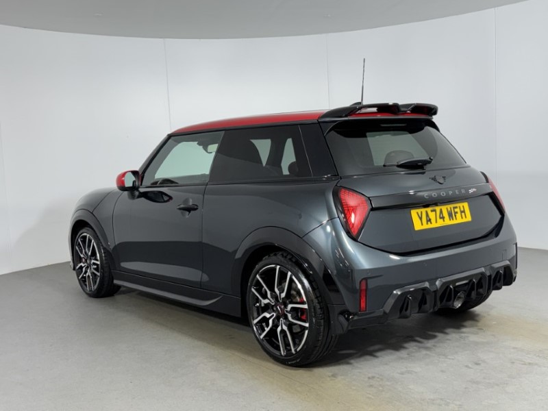 2024 (74) MINI COOPER 2.0 John Cooper Works 3dr Auto 5203378