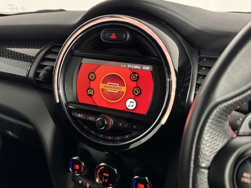 2020 (69) MINI HATCHBACK 2.0 Cooper S Sport II 3dr Auto 5244821