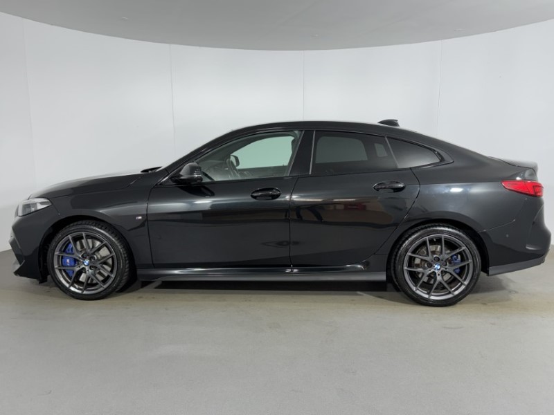 2022 (72) BMW 2 SERIES 220i M Sport 4dr Step Auto 5208599
