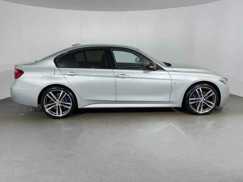 2018 (68) BMW 3 SERIES 320i xDrive M Sport Shadow Edition 4dr Step Auto 5239746