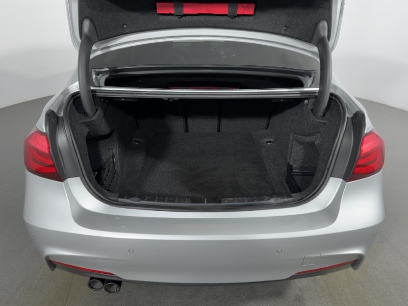 2018 (68) BMW 3 SERIES 320i xDrive M Sport Shadow Edition 4dr Step Auto 5239661