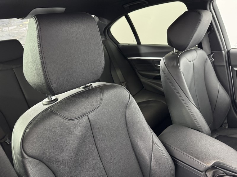 2018 (68) BMW 3 SERIES 320i xDrive M Sport Shadow Edition 4dr Step Auto 5239646