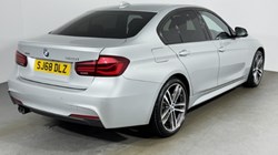2018 (68) BMW 3 SERIES 320i xDrive M Sport Shadow Edition 4dr Step Auto 5239735
