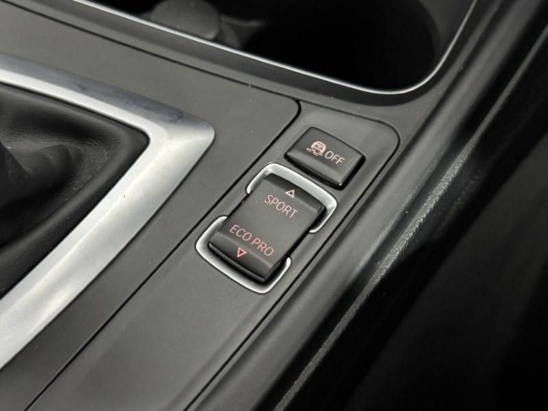 2018 (68) BMW 3 SERIES 320i xDrive M Sport Shadow Edition 4dr Step Auto 5239637