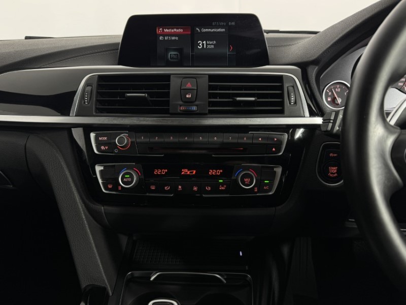 2018 (68) BMW 3 SERIES 320i xDrive M Sport Shadow Edition 4dr Step Auto 5239629