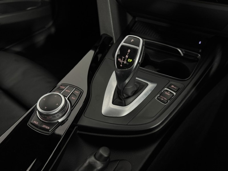 2018 (68) BMW 3 SERIES 320i xDrive M Sport Shadow Edition 4dr Step Auto 5239630