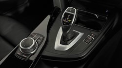 2018 (68) BMW 3 SERIES 320i xDrive M Sport Shadow Edition 4dr Step Auto 5239630