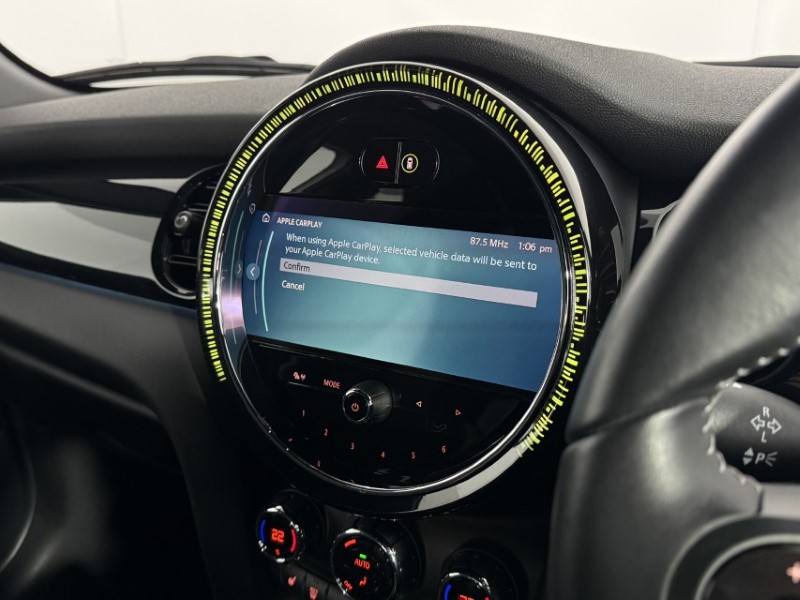 2023 (73) MINI HATCHBACK 1.5 Cooper Sport Premium 5dr Auto 5298796