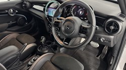 2023 (73) MINI HATCHBACK 1.5 Cooper Sport Premium 5dr Auto 5298800