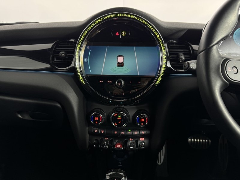 2023 (73) MINI HATCHBACK 1.5 Cooper Sport Premium 5dr Auto 5298731