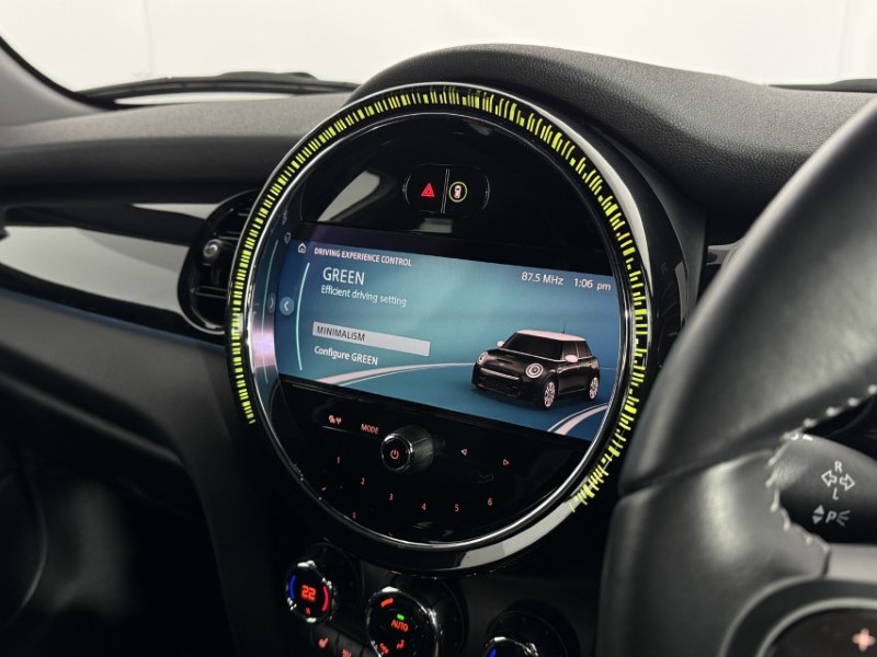 2023 (73) MINI HATCHBACK 1.5 Cooper Sport Premium 5dr Auto 5298799