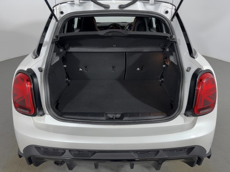 2023 (73) MINI HATCHBACK 1.5 Cooper Sport Premium 5dr Auto 5298761