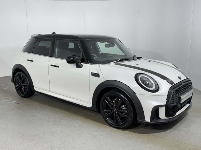 2023 (73) MINI HATCHBACK 1.5 Cooper Sport Premium 5dr Auto