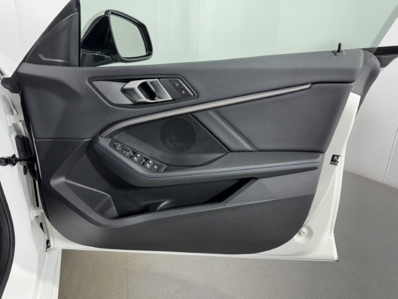 2023 (73) BMW 2 SERIES 220i M Sport 4dr Step Auto 5295101